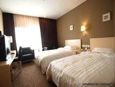 Super 8 Anyang Hong Qi Road Hotell Rom bilde